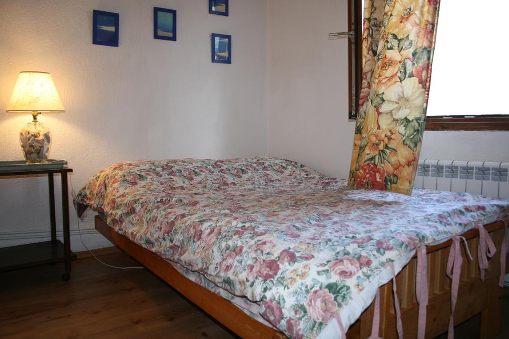 Guest House Kamenik Yagodina Zimmer foto