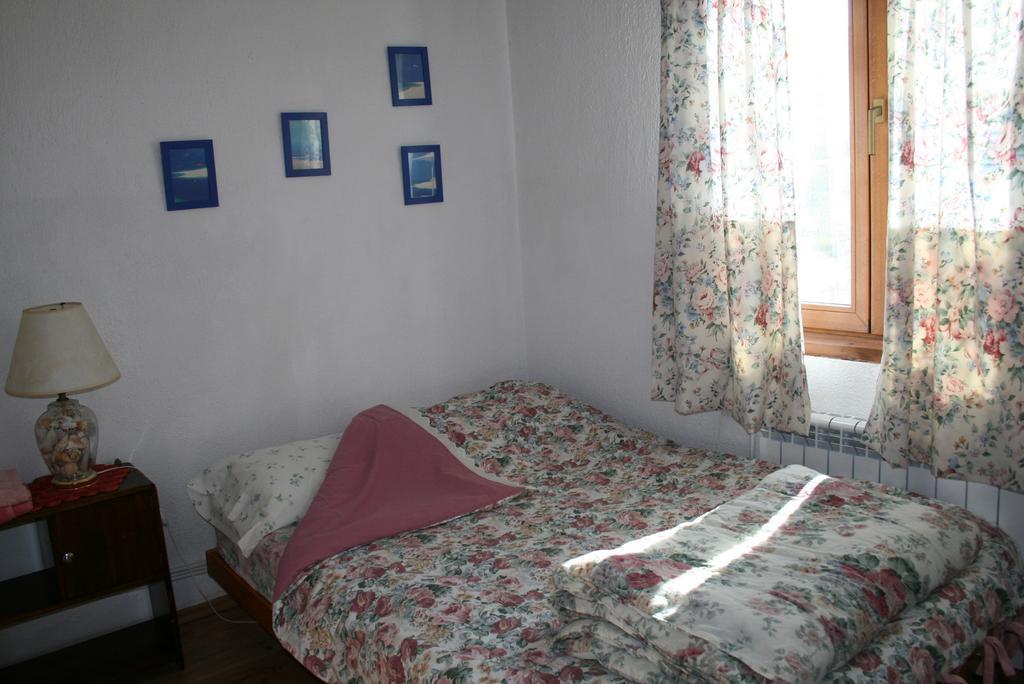 Guest House Kamenik Yagodina Zimmer foto